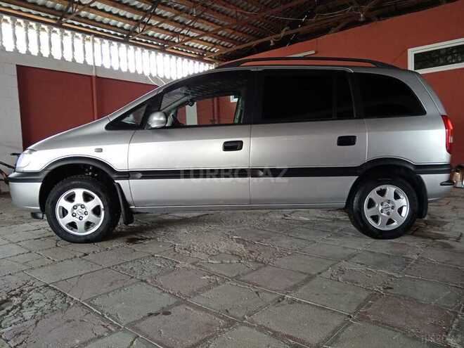 Opel Zafira 2000, 280,000 km - 1.8 l - Şabran