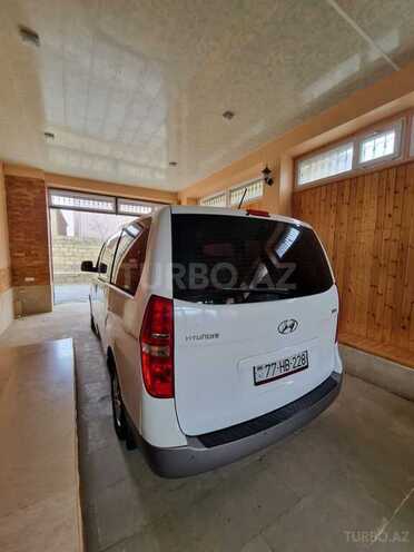 Hyundai H-1 2017, 179,800 km - 2.5 l - Bakı