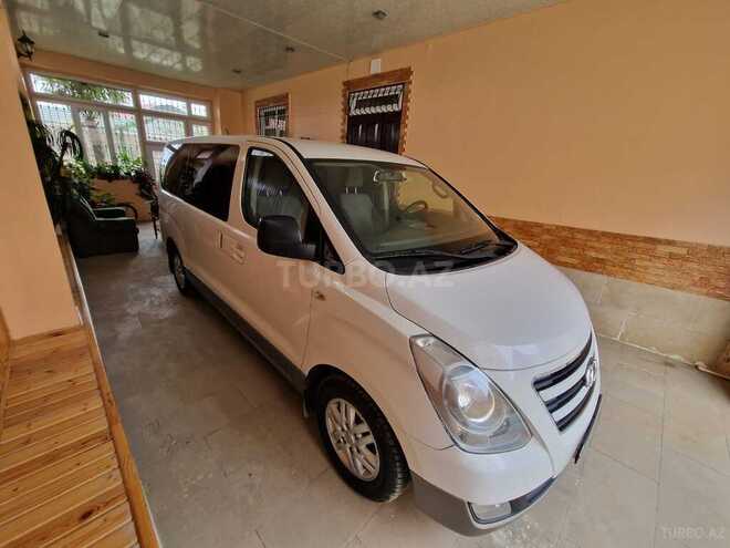 Hyundai H-1 2017, 179,800 km - 2.5 l - Bakı