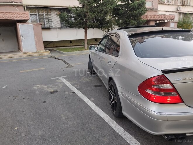 Mercedes E 240 2002, 221,000 km - 2.4 l - Bakı