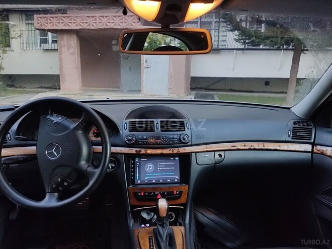 Mercedes E 240 2002, 221,000 km - 2.4 l - Bakı