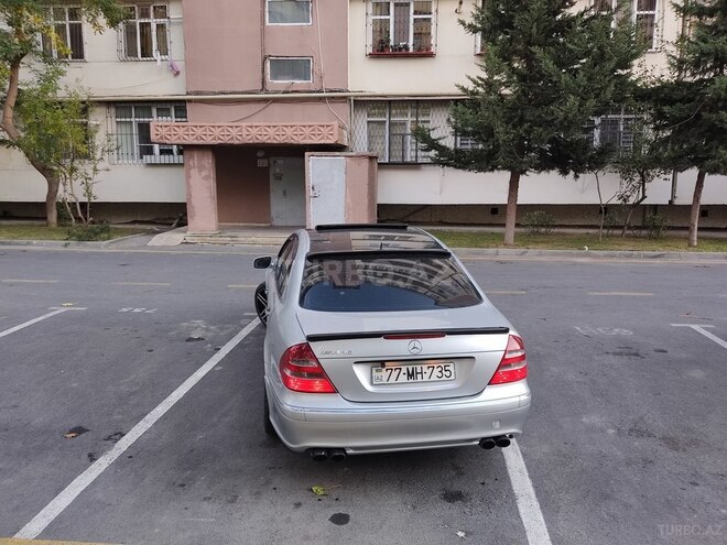 Mercedes E 240 2002, 221,000 km - 2.4 l - Bakı