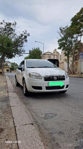 Fiat Linea 2009, 208,000 km - 1.4 l - Bakı