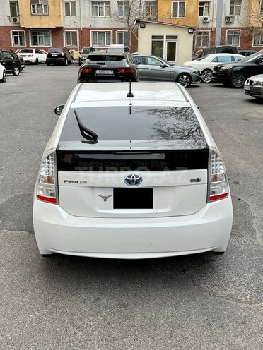 Toyota Prius 2011, 130,000 km - 1.8 l - Bakı