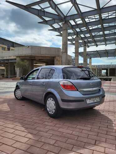 Opel Astra 2007, 257,500 km - 1.4 л - Bakı