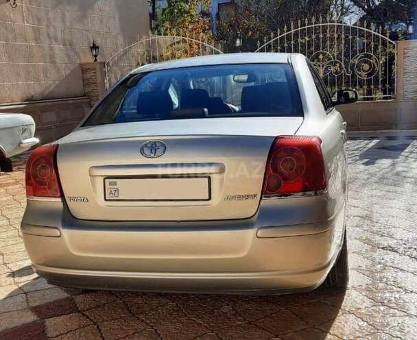 Toyota Avensis 2004, 201,000 km - 1.8 l - Gəncə