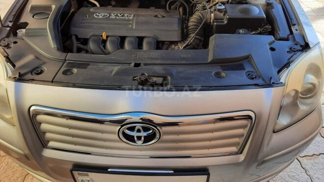 Toyota Avensis 2004, 201,000 km - 1.8 l - Gəncə