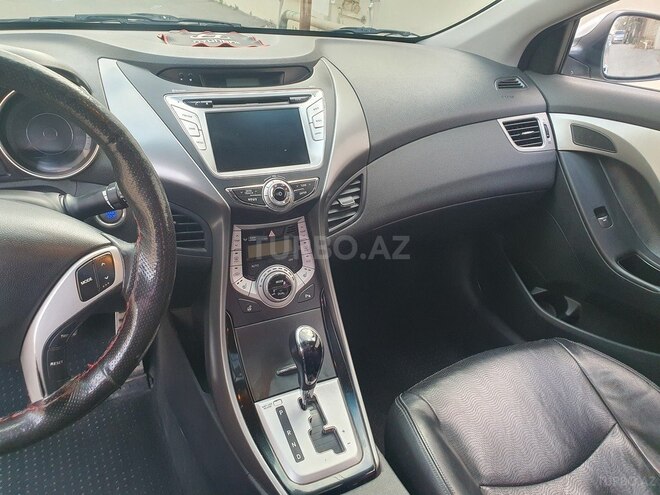 Hyundai Elantra 2011, 185,000 km - 1.6 л - Bakı