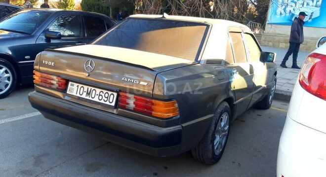 Mercedes 190 1992, 460,000 km - 1.8 л - Şirvan