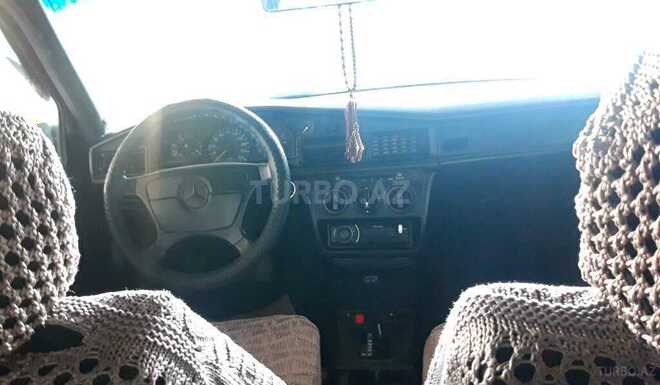 Mercedes 190 1992, 460,000 km - 1.8 л - Şirvan