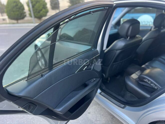 Mercedes E 220 2007, 318,000 km - 2.2 l - Bakı