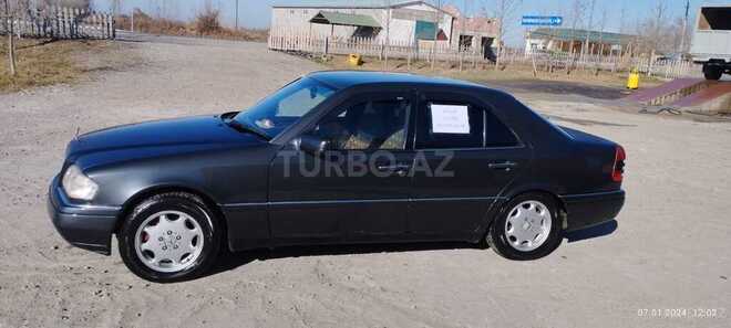 Mercedes C 180 1995, 320,000 km - 1.8 l - Zərdab