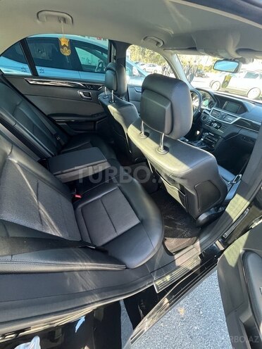 Mercedes E 220 2010, 230,000 km - 2.2 l - Bakı