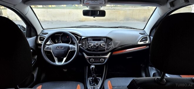 LADA (VAZ) Vesta 2019, 123,500 km - 1.6 l - Bakı
