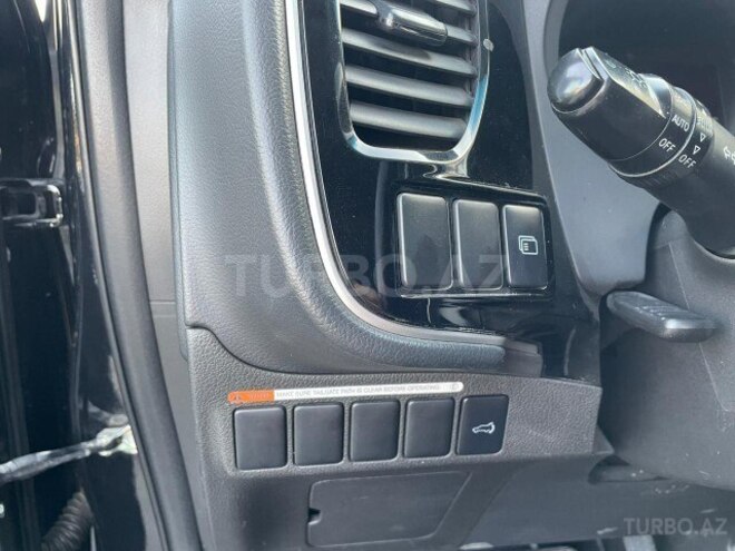 Mitsubishi Outlander 2014, 240,000 km - 2.4 l - Bakı