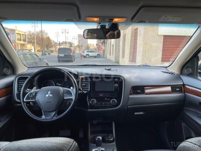 Mitsubishi Outlander 2014, 240,000 km - 2.4 l - Bakı