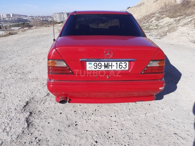 Mercedes E 200 1994, 120,000 km - 2.0 l - Bakı
