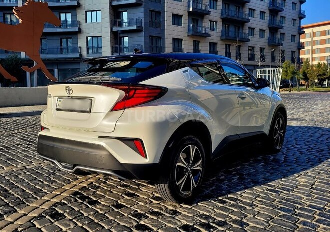 Toyota C-HR 2019, 21,900 km - 2.0 л - Bakı