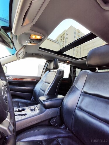 Jeep Grand Cherokee 2012, 209,000 km - 3.6 л - Bakı