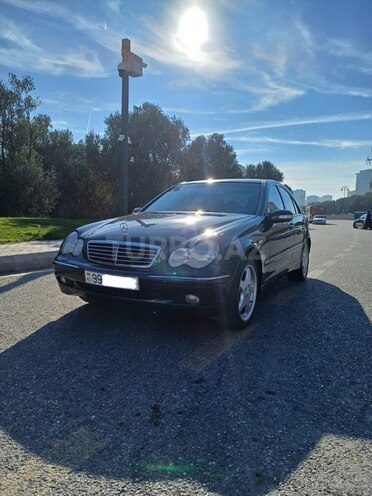 Mercedes C 200 2000, 400,000 km - 2.0 л - Bakı