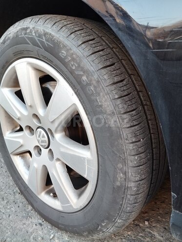 Volkswagen Passat 2006, 254,513 km - 2.0 l - Şəki