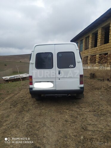 Ford Transit 1995, 300,000 km - 2.5 л - Lerik