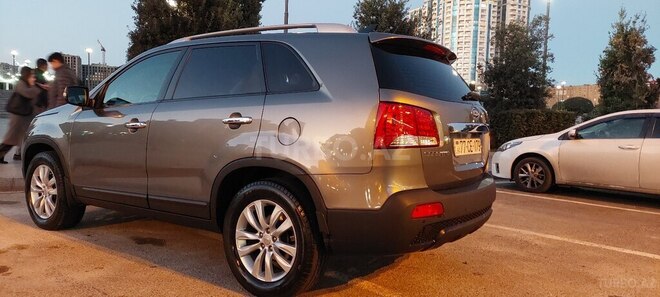 Kia Sorento 2011, 235,000 km - 2.0 l - Bakı