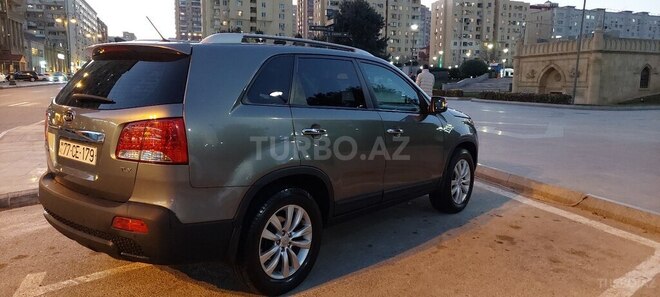 Kia Sorento 2011, 235,000 km - 2.0 l - Bakı