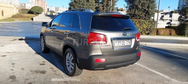 Kia Sorento 2011, 235,000 km - 2.0 l - Bakı