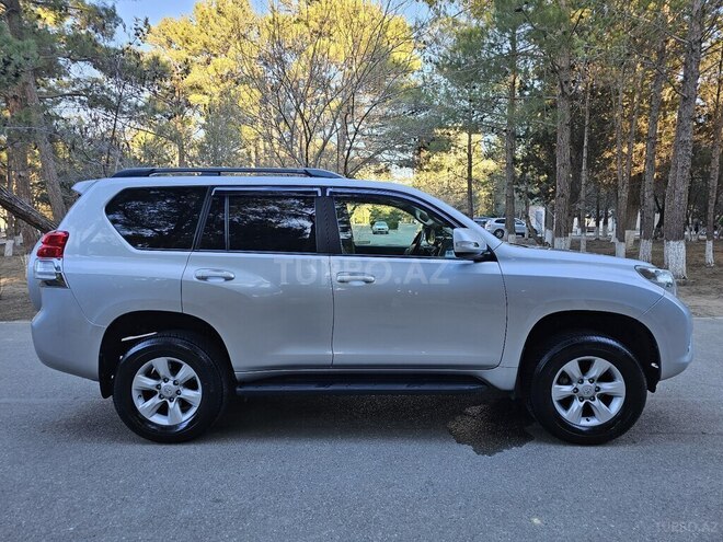 Toyota Prado 2011, 178,000 km - 2.7 l - Bakı