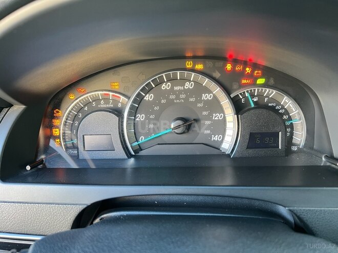 Toyota Camry 2012, 260,714 km - 2.5 l - Bakı