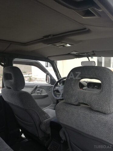 Mitsubishi Pajero 1993, 450,000 km - 2.8 l - Bakı