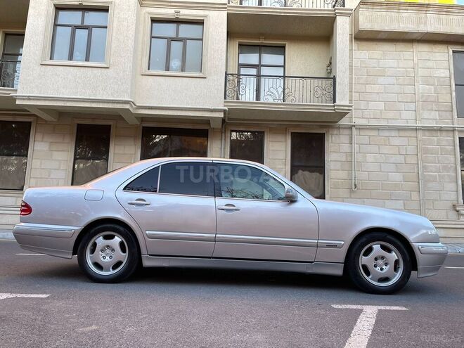 Mercedes E 280 1999, 321,000 km - 2.8 л - Bakı