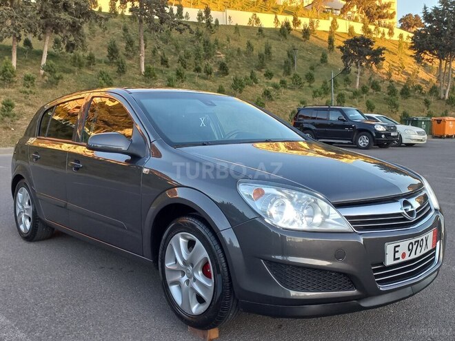 Opel Astra 2008, 157,000 km - 1.4 l - Bakı