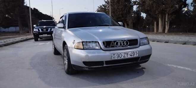 Audi A4 1998, 251,423 km - 1.8 l - Sumqayıt