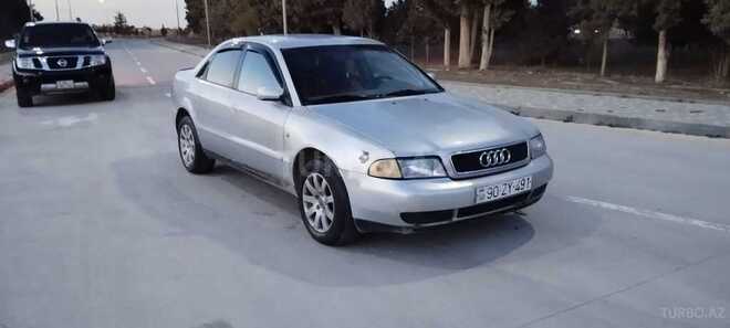 Audi A4 1998, 251,423 km - 1.8 l - Sumqayıt