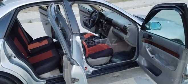 Audi A4 1998, 251,423 km - 1.8 l - Sumqayıt