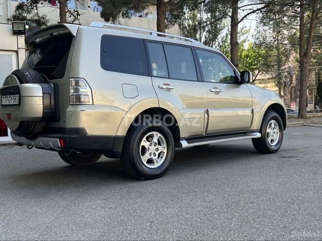 Mitsubishi Pajero 2007, 224,741 km - 3.0 л - İmişli