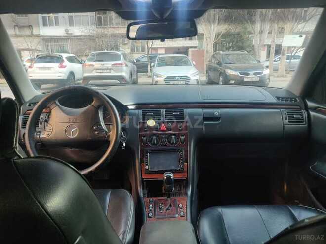 Mercedes E 220 2000, 493,790 km - 2.2 l - Bakı