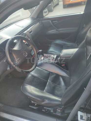 Mercedes E 220 2000, 493,790 km - 2.2 l - Bakı