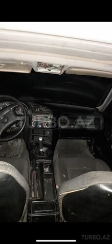 BMW 318 1993, 300,000 km - 1.8 l - Bakı