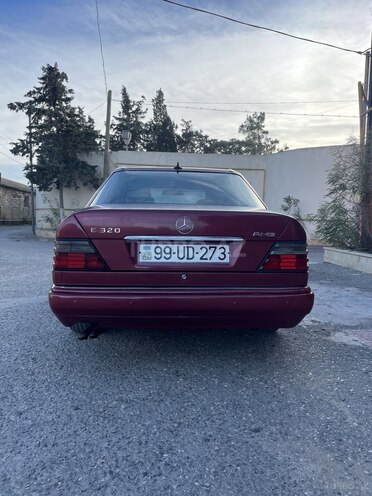 Mercedes E 320 1994, 345,000 km - 3.2 l - Bakı