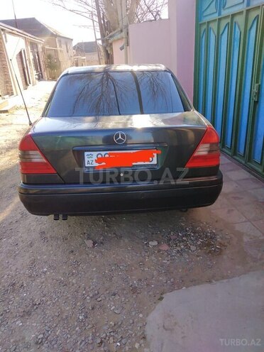Mercedes C 220 1995, 410,000 km - 2.2 л - Bakı