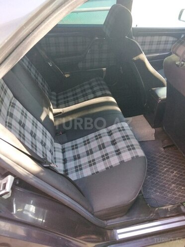 Mercedes C 220 1995, 410,000 km - 2.2 л - Bakı
