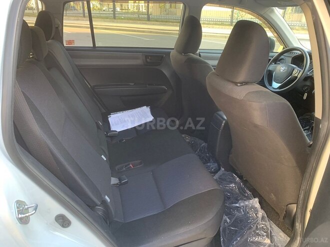 Toyota Corolla 2015, 83,000 km - 1.5 l - Bakı