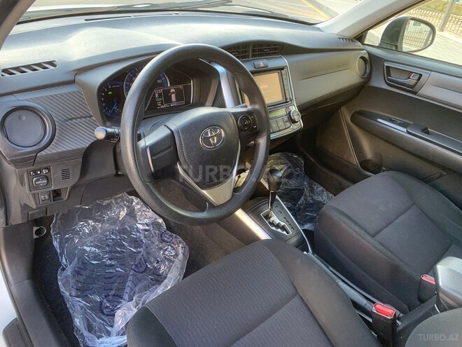 Toyota Corolla 2015, 83,000 km - 1.5 l - Bakı