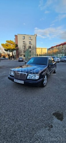Mercedes E 200 1995, 520,000 km - 2.0 l - Bakı