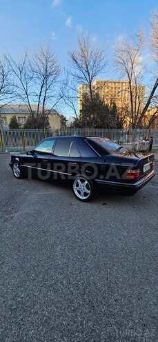 Mercedes E 200 1995, 520,000 km - 2.0 l - Bakı