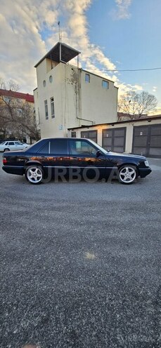 Mercedes E 200 1995, 520,000 km - 2.0 l - Bakı