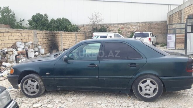 Mercedes C 220 1998, 500,000 km - 2.2 л - Bakı